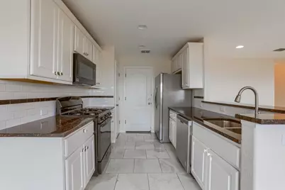 20111 Travis Drive #B, Lago Vista, TX 78645 - Photo 7