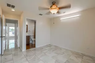 20111 Travis Dr, Lago Vista, TX 78645 - Photo 15