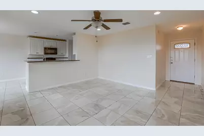 20111 Travis Drive #B, Lago Vista, TX 78645 - Photo 5