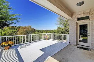 209 Overlook Ct, Georgetown, TX 78628 - Photo 33