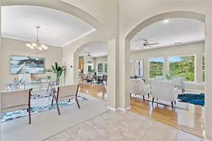 209 Overlook Ct, Georgetown, TX 78628 - Photo 5