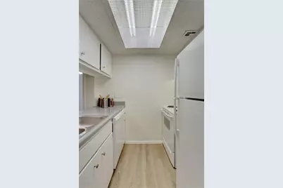 9079 Jollyville Road #303, Austin, TX 78759 - Photo 15