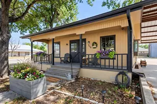 308 S Dalton St, Bartlett, TX 76511 - Photo 15