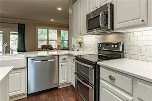 1618 Sundown Dr, Austin, TX 78738 - Photo 5
