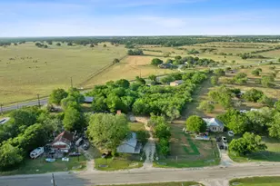 6071 FM713, Dale, TX 78616 - Photo 19