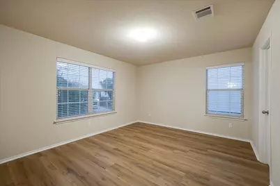 185 Hometown Parkway, Kyle, TX 78640 - Photo 29