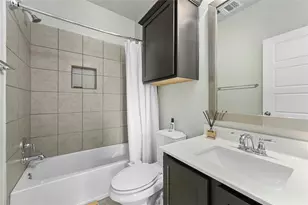 7714 Easy Wind Dr, Austin, TX 78757 - Photo 19