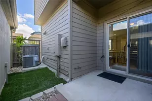 7714 Easy Wind Dr, Austin, TX 78757 - Photo 21