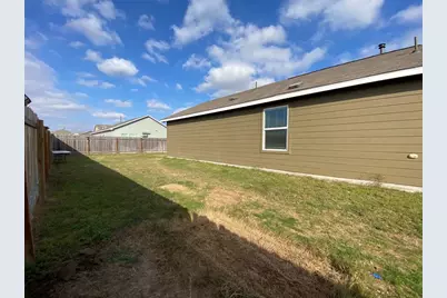 13704 Knights Branch Drive, Elgin, TX 78621 - Photo 23