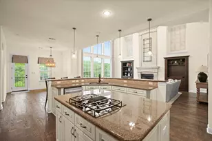 121 Burgess Ln, Austin, TX 78738 - Photo 11