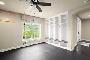 121 Burgess Ln, Austin, TX 78738 - Photo 35
