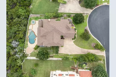 121 Burgess Lane, Austin, TX 78738 - Photo 3