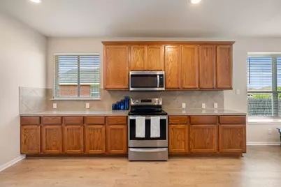 19609 Vilamoura Street, Pflugerville, TX 78660 - Photo 7