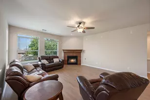 19609 Vilamoura St, Pflugerville, TX 78660 - Photo 9