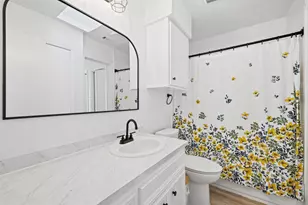 1010 W Rundberg Ln, Austin, TX 78758 - Photo 11