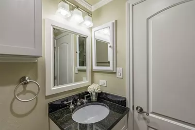 8810 Mountain Path Circle, Austin, TX 78759 - Photo 23