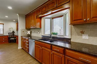 8810 Mountain Path Circle, Austin, TX 78759 - Photo 15