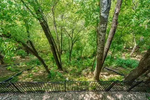 8810 Mountain Path Cir, Austin, TX 78759 - Photo 11