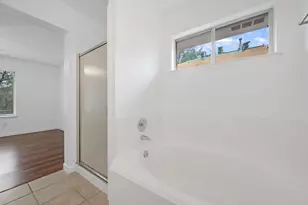 8112 Nairn Dr, Austin, TX 78749 - Photo 17