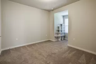 7108 Garnet Mill Ln, Austin, TX 78744 - Photo 21