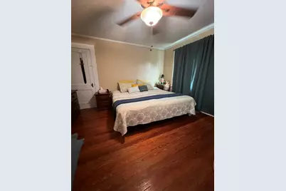 215 W 7th Street, Taylor, TX 76574 - Photo 15