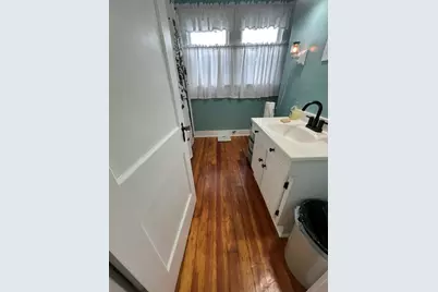 215 W 7th Street, Taylor, TX 76574 - Photo 21