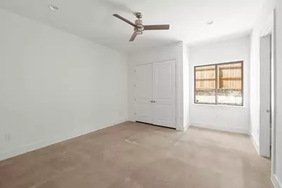 2501 E 9th Street, Austin, TX 78702 - Photo 19