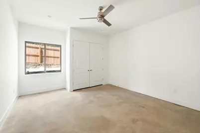 2501 E 9th Street, Austin, TX 78702 - Photo 17