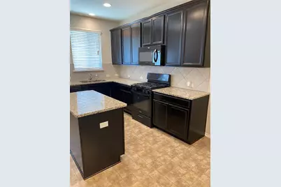 352 Martha, Buda, TX 78610 - Photo 5