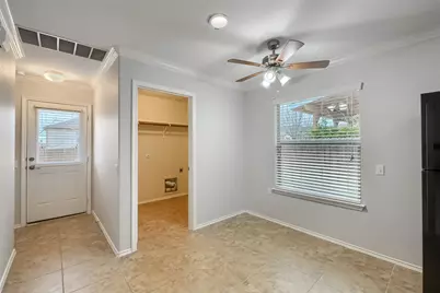 10104 Deer Chase Trail, Austin, TX 78747 - Photo 11
