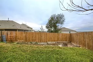 10104 Deer Chase Trail, Austin, TX 78747 - Photo 37