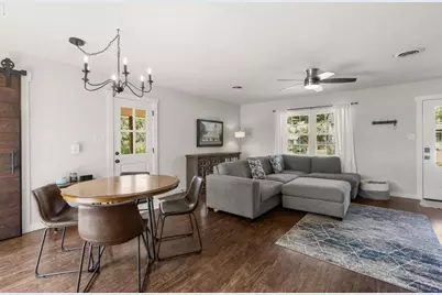 219 S Bluff Street, Dripping Springs, TX 78620 - Photo 11