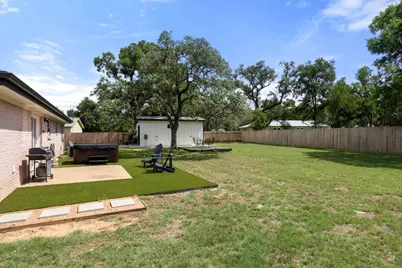 219 S Bluff Street, Dripping Springs, TX 78620 - Photo 33