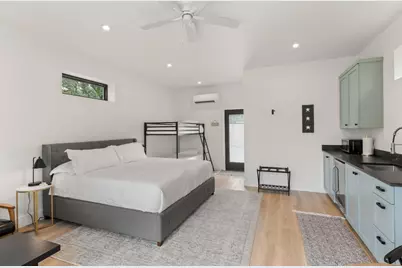 219 S Bluff Street, Dripping Springs, TX 78620 - Photo 25