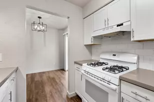 7600 Woodstone Cove, Austin, TX 78749 - Photo 7