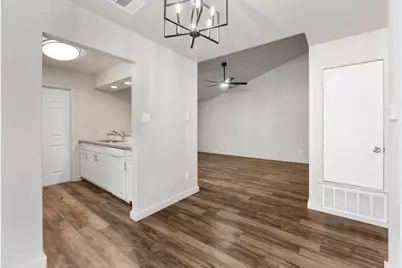 7600 Woodstone Cove #B, Austin, TX 78749 - Photo 11