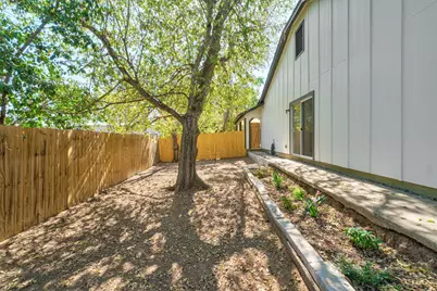 7600 Woodstone Cove #B, Austin, TX 78749 - Photo 19