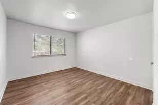 7600 Woodstone Cove, Austin, TX 78749 - Photo 15