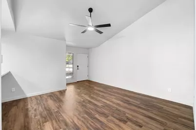 7600 Woodstone Cove #B, Austin, TX 78749 - Photo 5