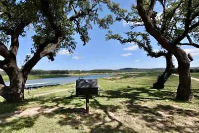 637 Wesley Ridge Drive, Spicewood, TX 78669 - Photo 23