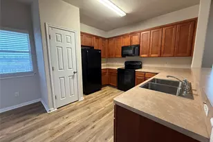 334 Loop 332 Dr, Liberty Hill, TX 78642 - Photo 3