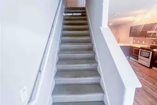 1101 Grove Blvd, Austin, TX 78741 - Photo 11