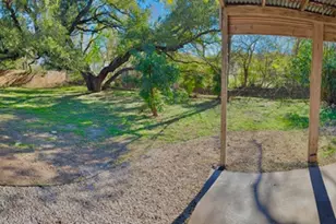 7303 Whispering Creek Cir, Austin, TX 78736 - Photo 11