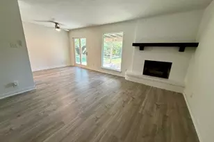 7303 Whispering Creek Cir, Austin, TX 78736 - Photo 9