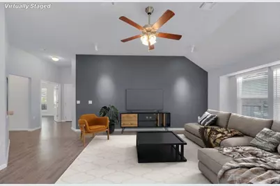 9944 Comely Bend, Manor, TX 78653 - Photo 5