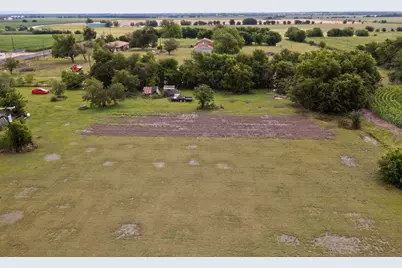 711 E Clark Street, Bartlett, TX 76511 - Photo 13