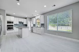 12609 Chittim Cir, Austin, TX 78732 - Photo 9