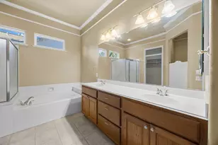 104 Lariat Dr, Georgetown, TX 78633 - Photo 19