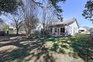 104 Lariat Dr, Georgetown, TX 78633 - Photo 31