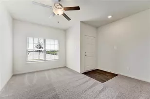 105 Brunswick Ln, Jarrell, TX 76537 - Photo 7